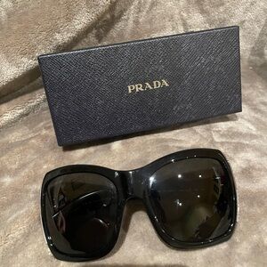 Prada Butterfly sunglasses🕶️